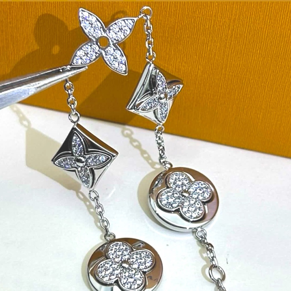 Fashion Clover High Quality Bracelet